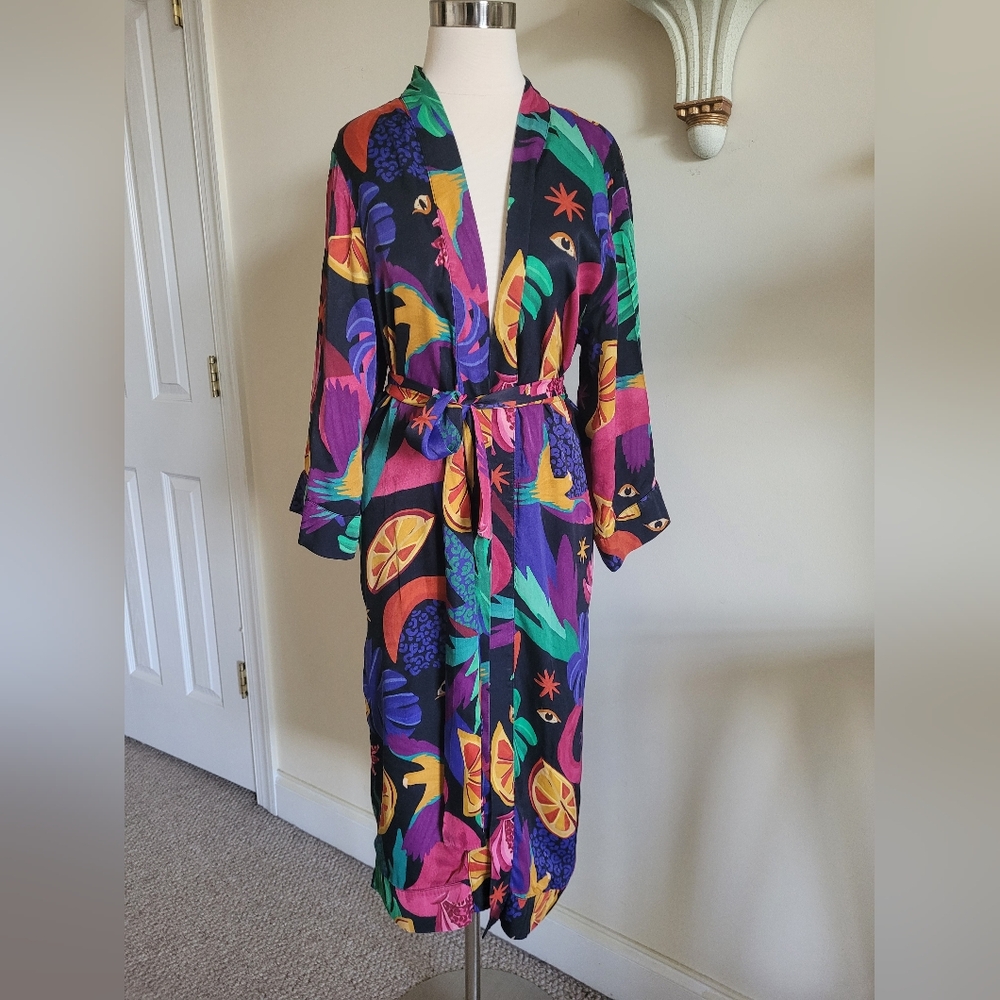 Farm Rio Kimono Wrap Belted Robe. - Picture 4 of 8